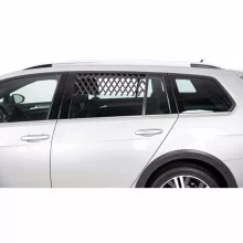 TRIXIE Szellőztető rács autóhoz 30x110cm Fekete