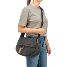 TRIXIE BE NORDIC szállítótáska Ingrid Carrier Fekete 35x25x13cm kutyák és macskák részére