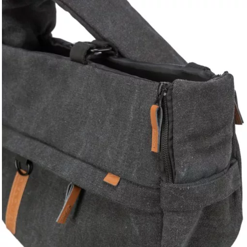 TRIXIE BE NORDIC szállítótáska Ingrid Carrier Fekete 35x25x13cm kutyák és macskák részére