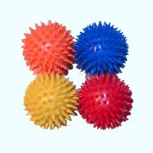 Tüskés tömör labda 90mm Nagy